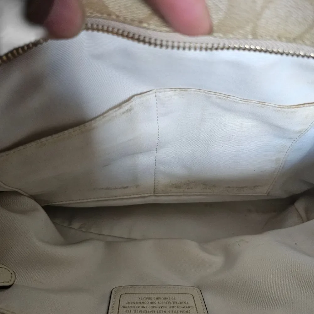Coach C Pattern City Tote - Picture 16 of 16